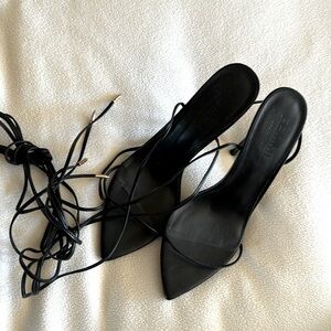 Femme LA Luce Minimale Lace Up Heel US 9 / 40